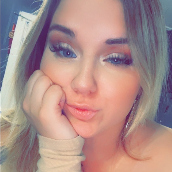 caitlin10214